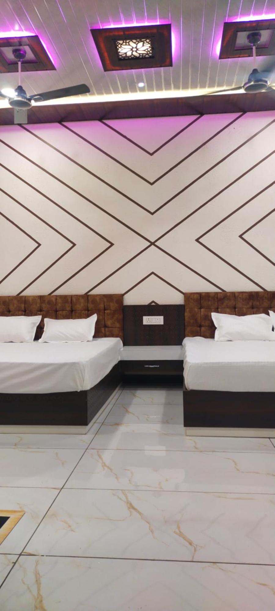Anant Home Stay Ujjain Cameră foto