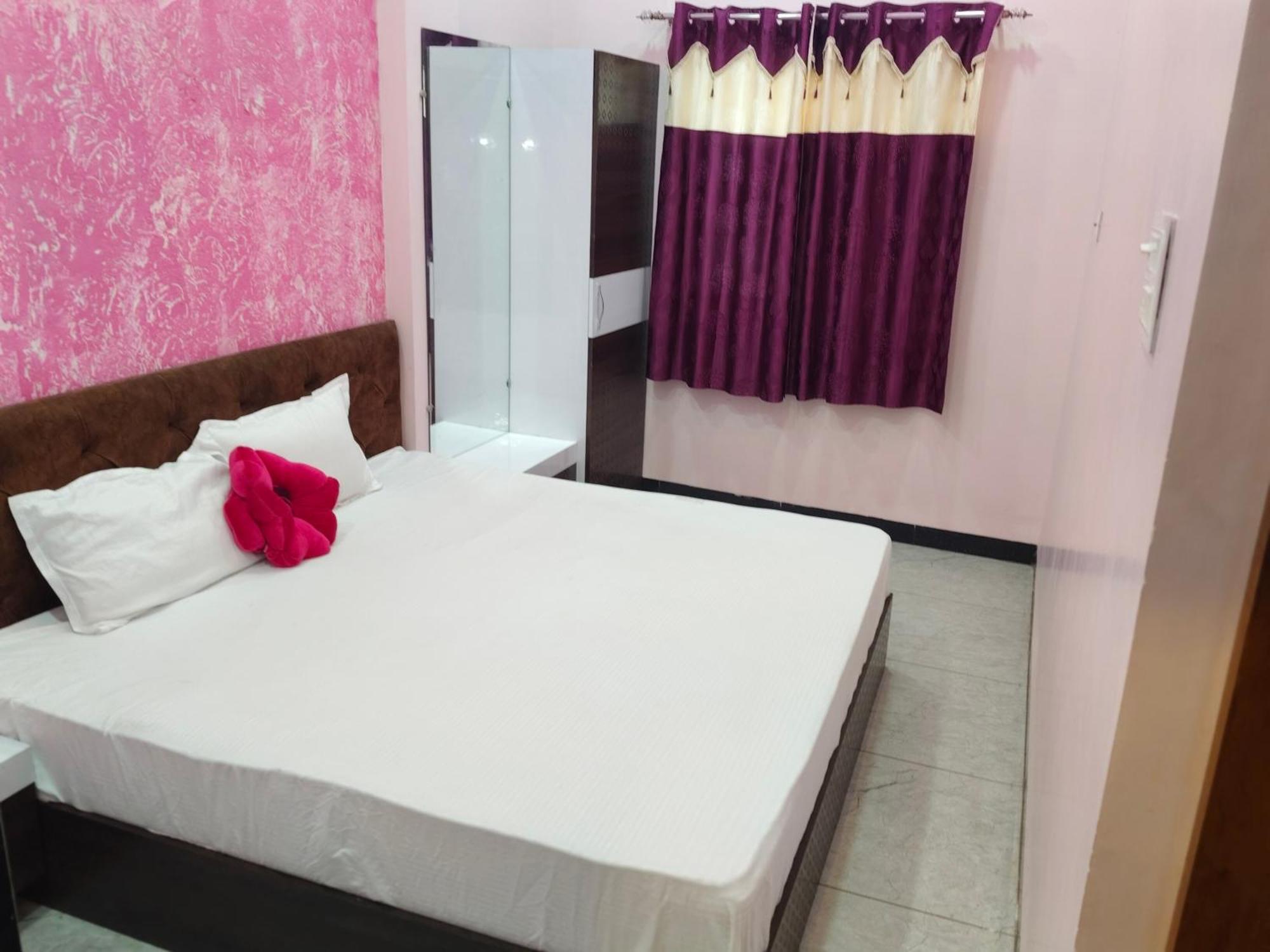 Anant Home Stay Ujjain Cameră foto